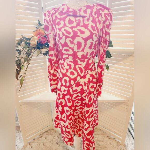 ISABEL MARANT SILK PINK / WHITE PUCKER SLEEVE DRESS SIZE 36 (US 4-6) - Picture 2 of 8